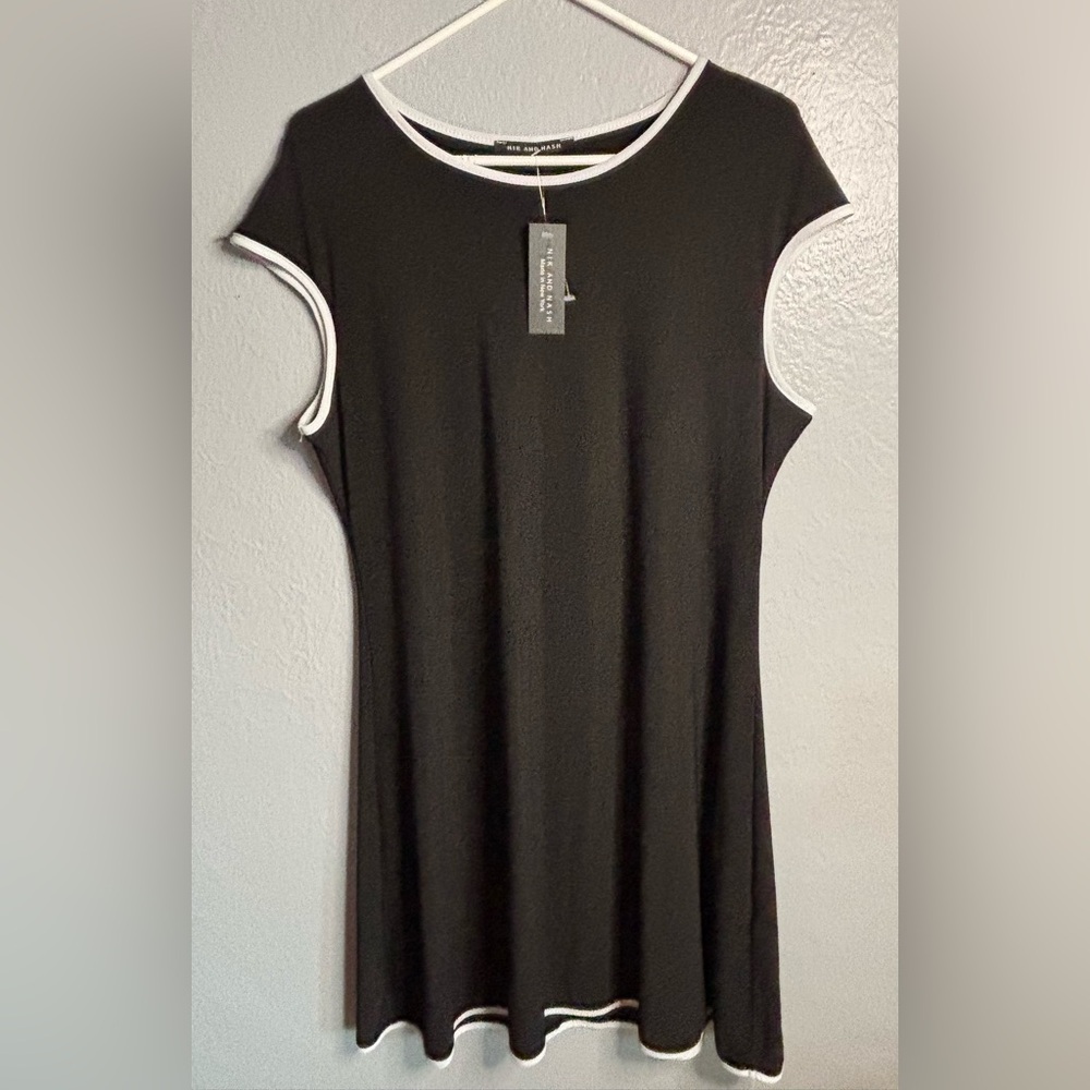 Nik and‎ Nash Dress Women's Size X-large Classic Black White Trim